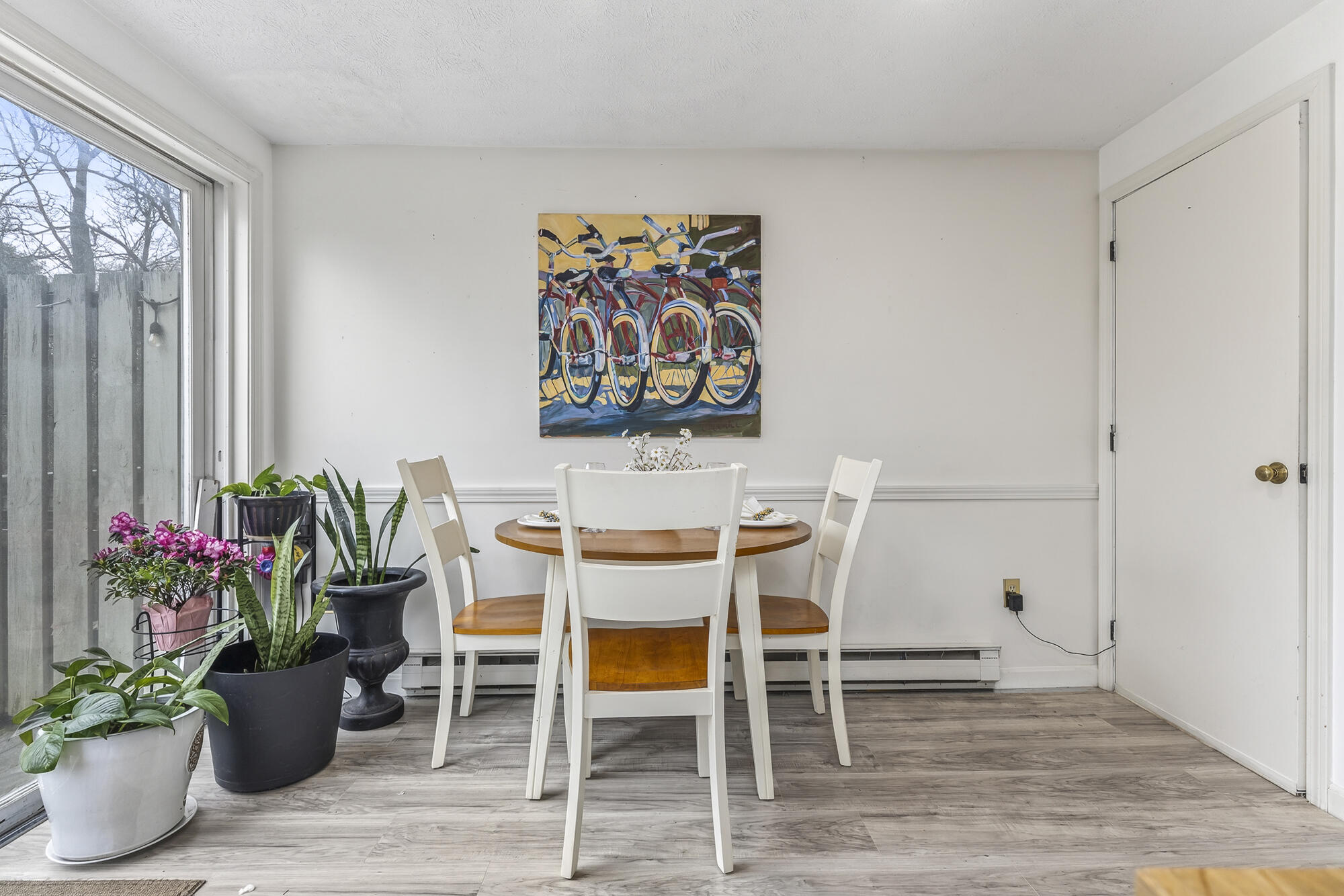 60 Brown Street, Unit 17 Kennebunk, ME 04043 - Photo 11 of 37 Dining Area