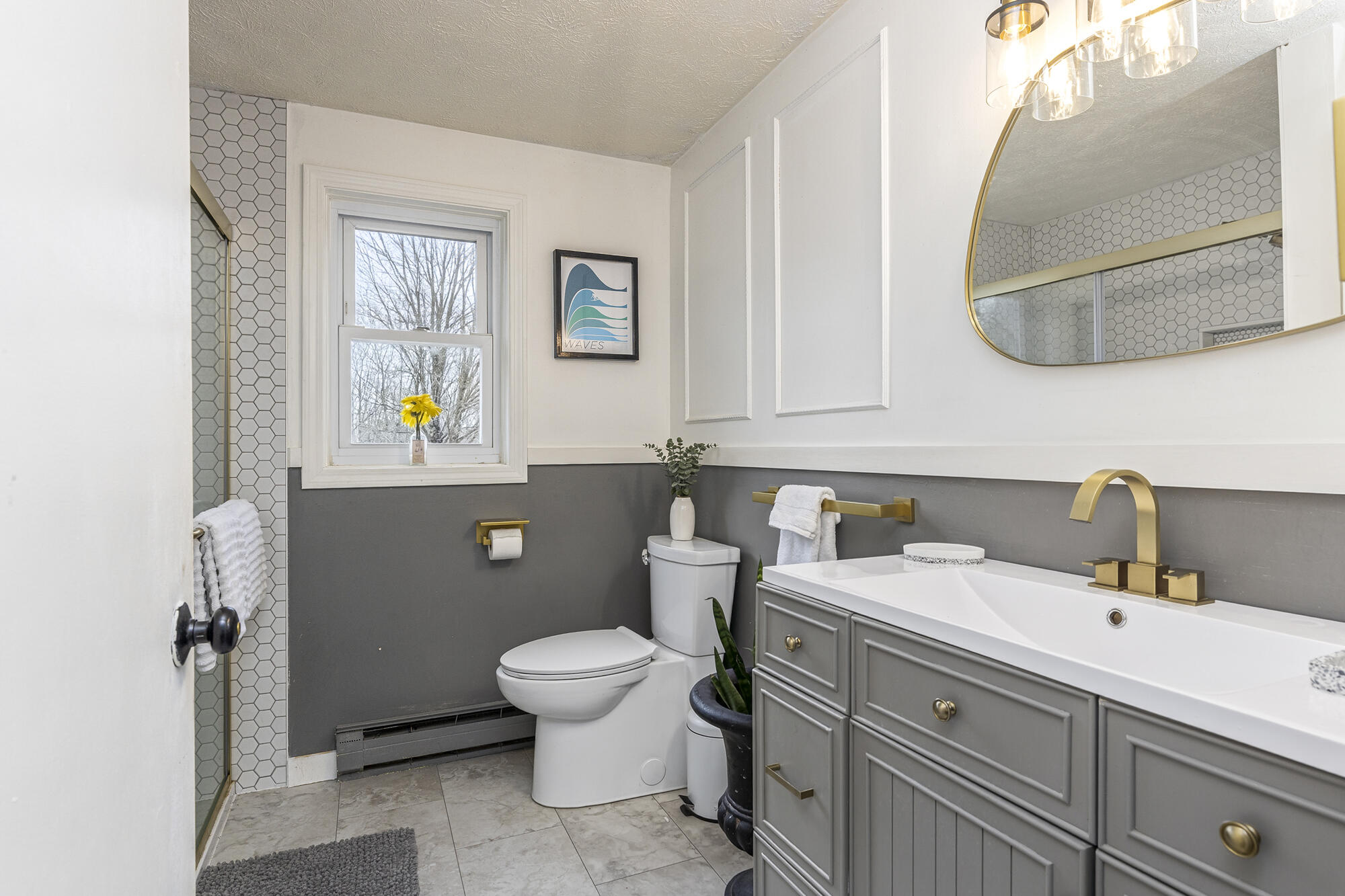 60 Brown Street, Unit 17 Kennebunk, ME 04043 - Photo 21 of 37 Full Bath