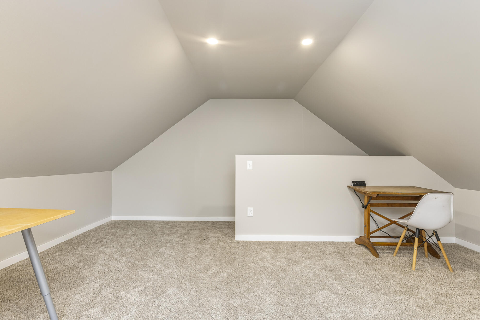 60 Brown Street, Unit 17 Kennebunk, ME 04043 - Photo 28 of 37 Flex/office space