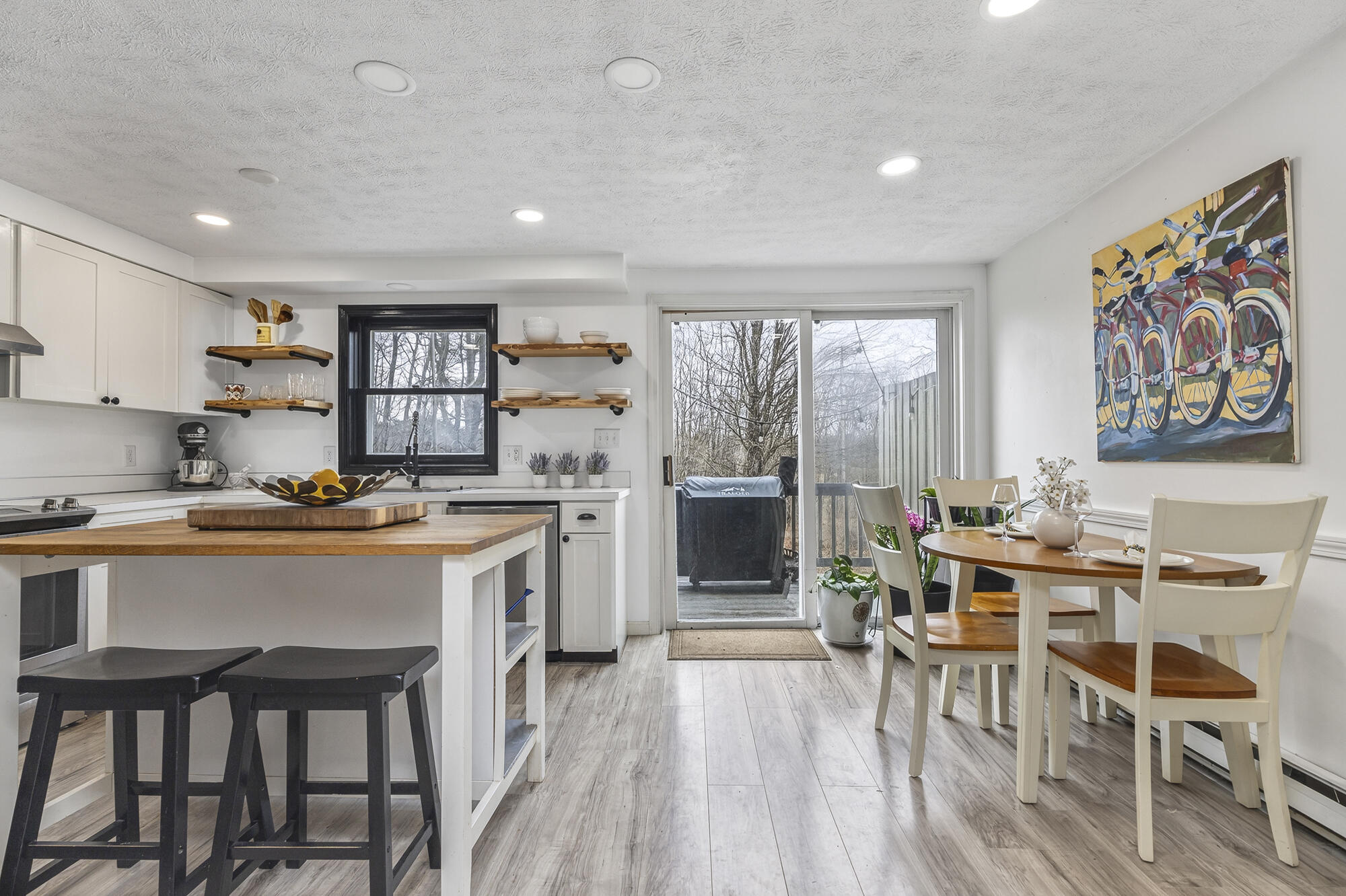 60 Brown Street, Unit 17 Kennebunk, ME 04043 - Photo 6 of 37 Kitchen