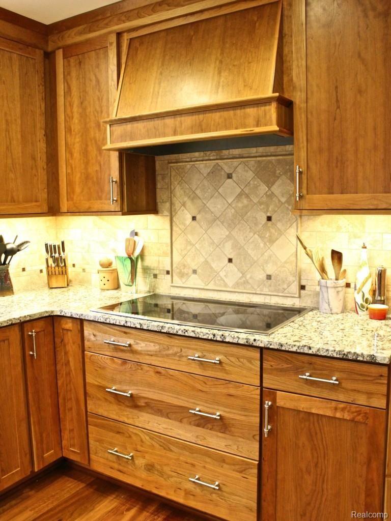 245 Pepper Tree Lane Rochester, MI 48309 - Photo 44 of 72 Stove Top
