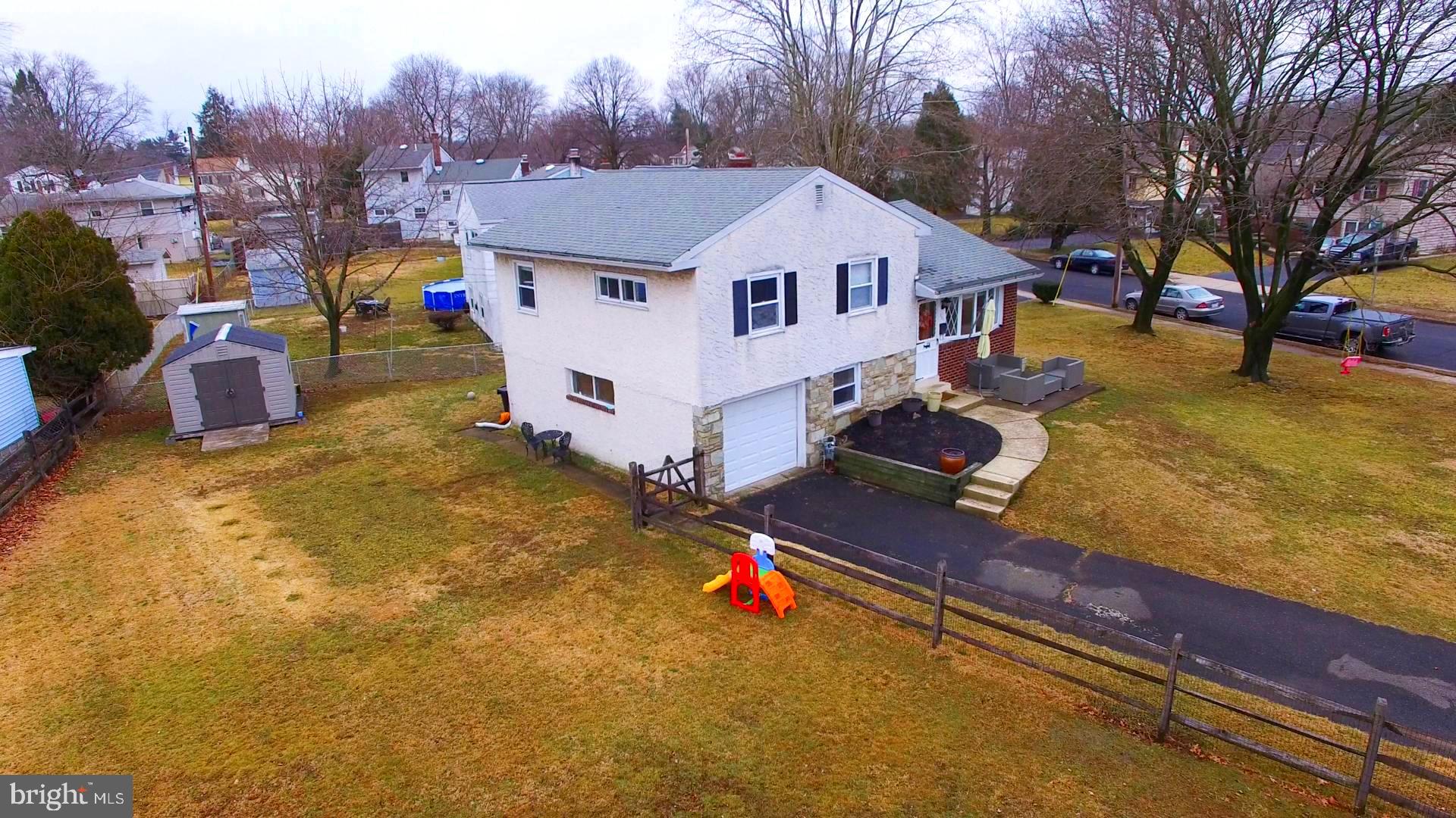 201 Willard Road Hatboro, PA 19040 - Photo 3 of 19 Gallery Image 3