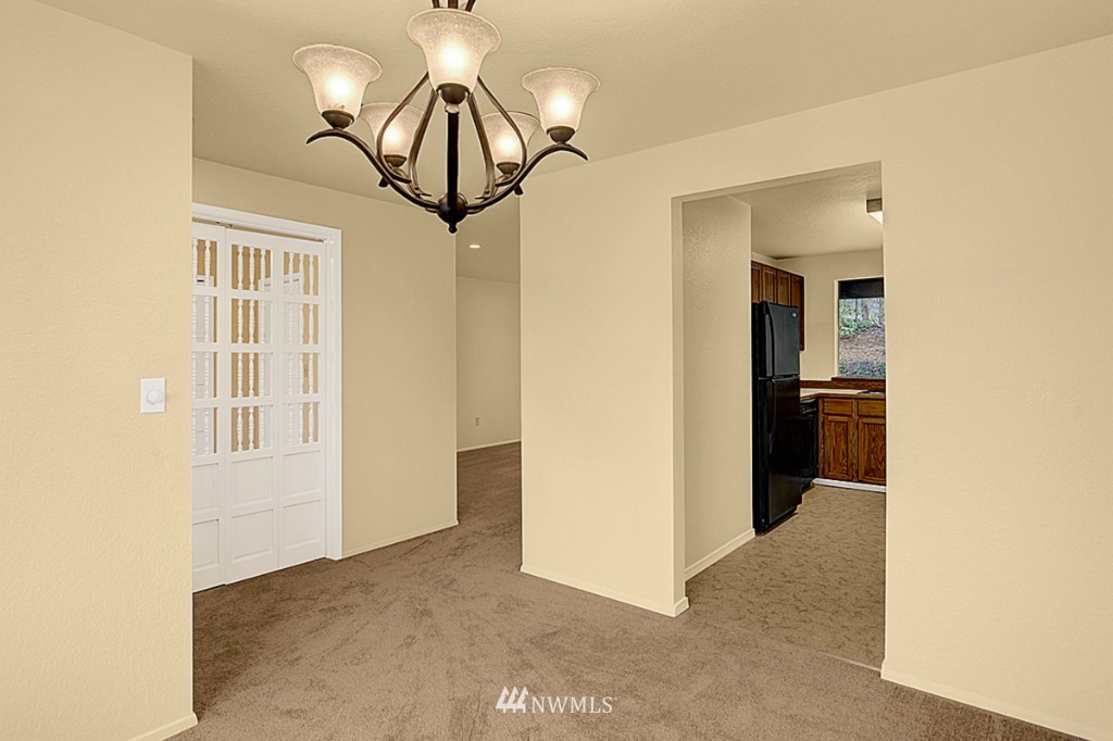 22603 12th Place West Bothell, WA 98021 - Photo 3 of 15