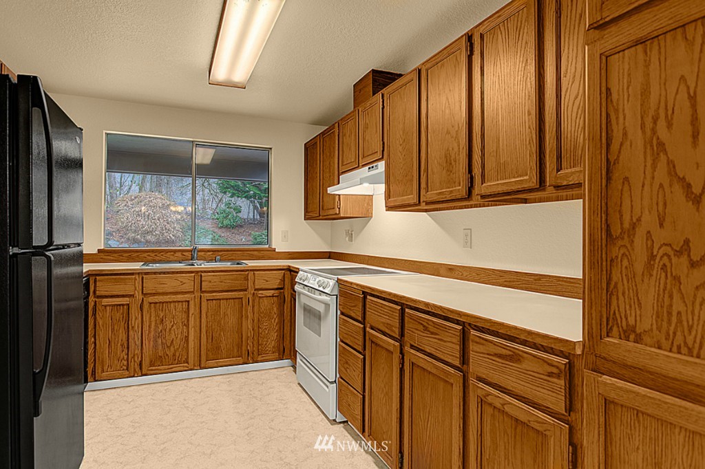 22603 12th Place West Bothell, WA 98021 - Photo 4 of 15