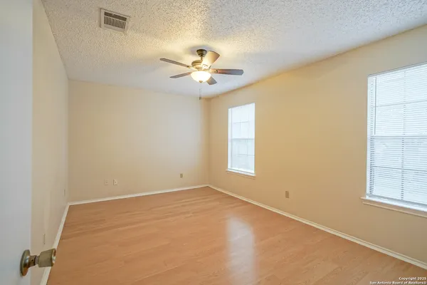 $1,500 | 7262 Shadow Ridge, San Antonio, TX 78250