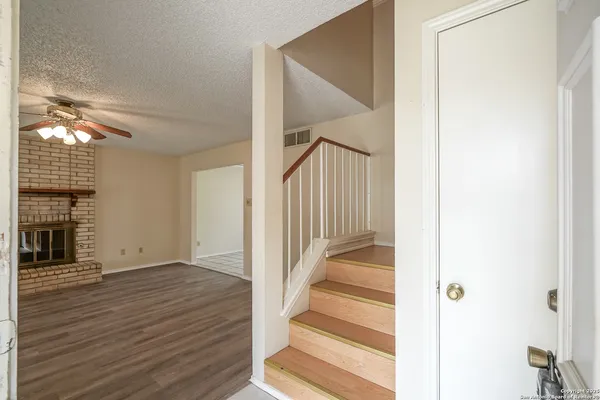 $1,500 | 7262 Shadow Ridge, San Antonio, TX 78250