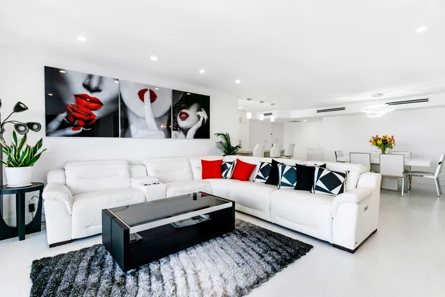 $1,175,000 | 2860 South Ocean Boulevard, Unit 512, Palm Beach, FL 33480