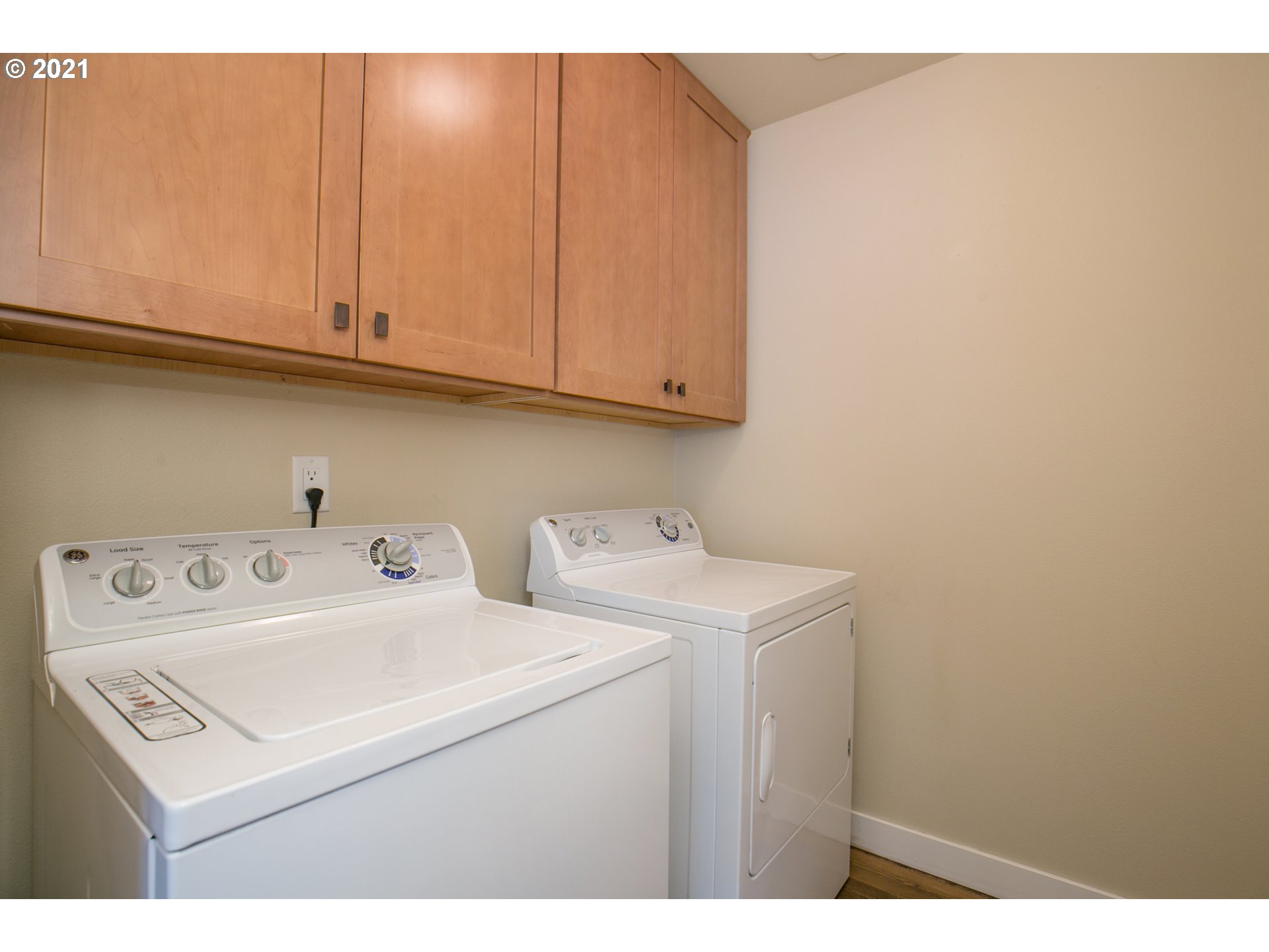 310 Northeast Frank Johns Road Stevenson, WA 98648 - Photo 11 of 32 Laundry