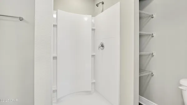 $1,800 | 5809 Bay Place, Panama City, FL 32404