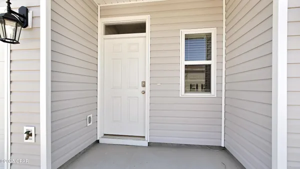 $1,800 | 5809 Bay Place, Panama City, FL 32404