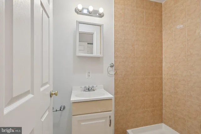 $621,900 | 2435 Christian Street, Philadelphia, PA 19146