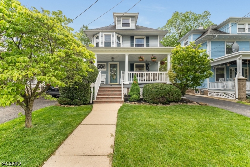 28 Codington Place Somerville, NJ 08876 - Photo 2 of 28
