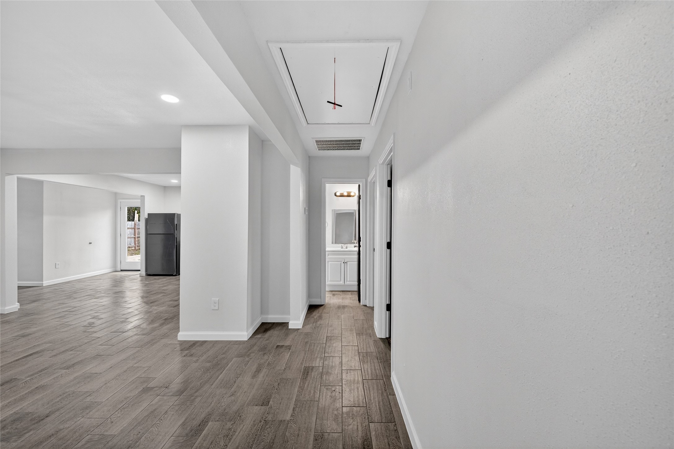 715 Nell Street Pasadena, TX 77506 - Photo 16 of 37