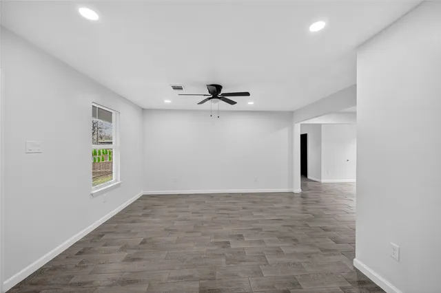 $249,900 | 715 Nell Street, Pasadena, TX 77506