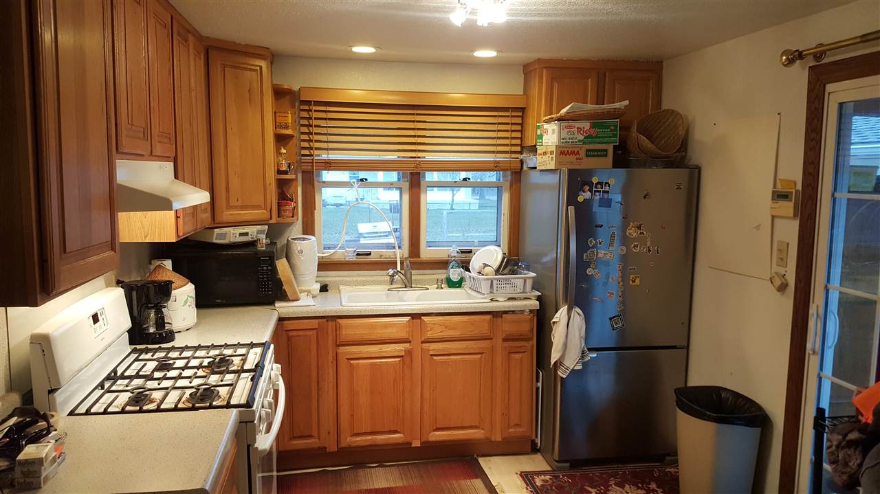 1227 Fulton Street Waterloo, IA 50707 - Photo 7 of 19 Gallery Image 7