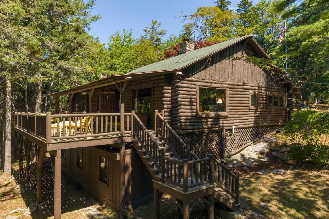 104 Sunset Road Boothbay Harbor, ME 04538 - Photo 1 of 37 5