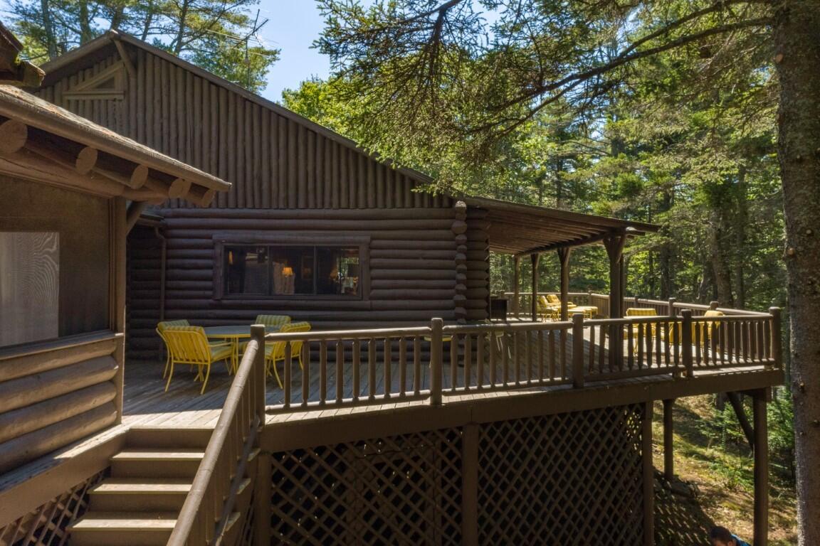 104 Sunset Road Boothbay Harbor, ME 04538 - Photo 4 of 37 7