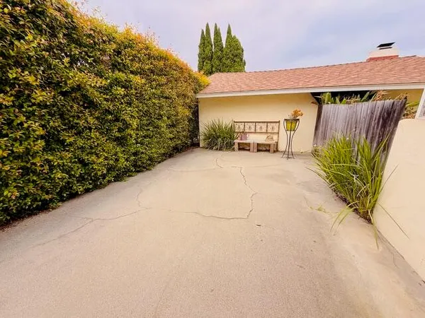 $3,500 | 222 Arden Road, Santa Barbara, CA 93105