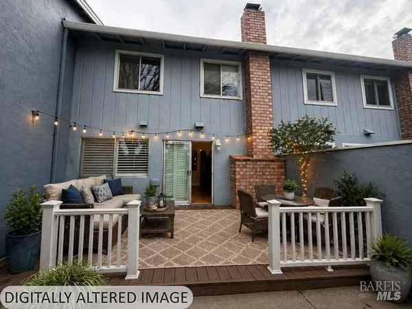 $565,000 | 1403 St James Parkway, Concord, CA 94521