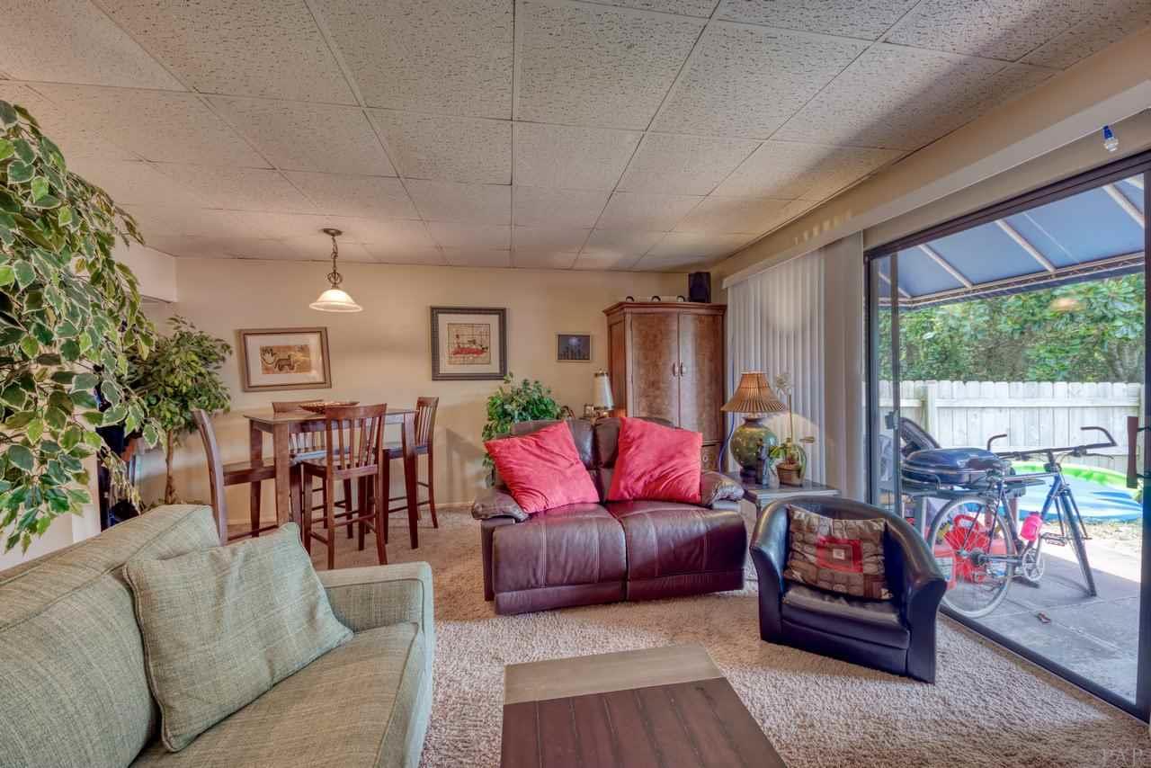 201 Pensacola Beach Road, Unit B10 Gulf Breeze, FL 32561 - Photo 5 of 24