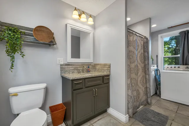 $549,900 | 172 Center Street, Wolfeboro, NH 03894