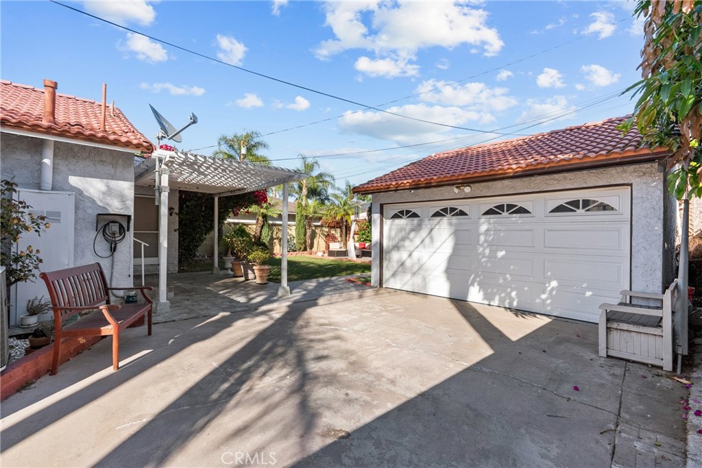 11648 Rives Avenue Downey, CA 90241 - Photo 56 of 58