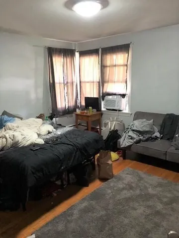 $5,000 | 15 Evelyn Drive, Bristol, RI 02809