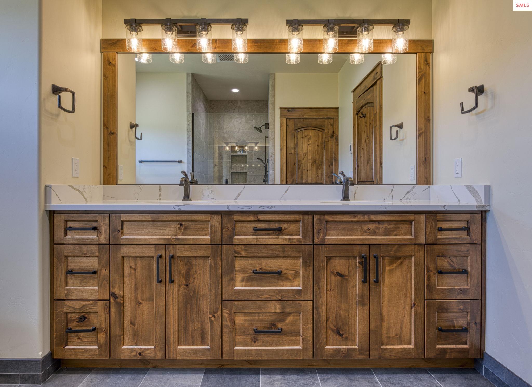 4450 Dufort Road Sagle, ID 83860 - Photo 39 of 81 Gallery Image 39