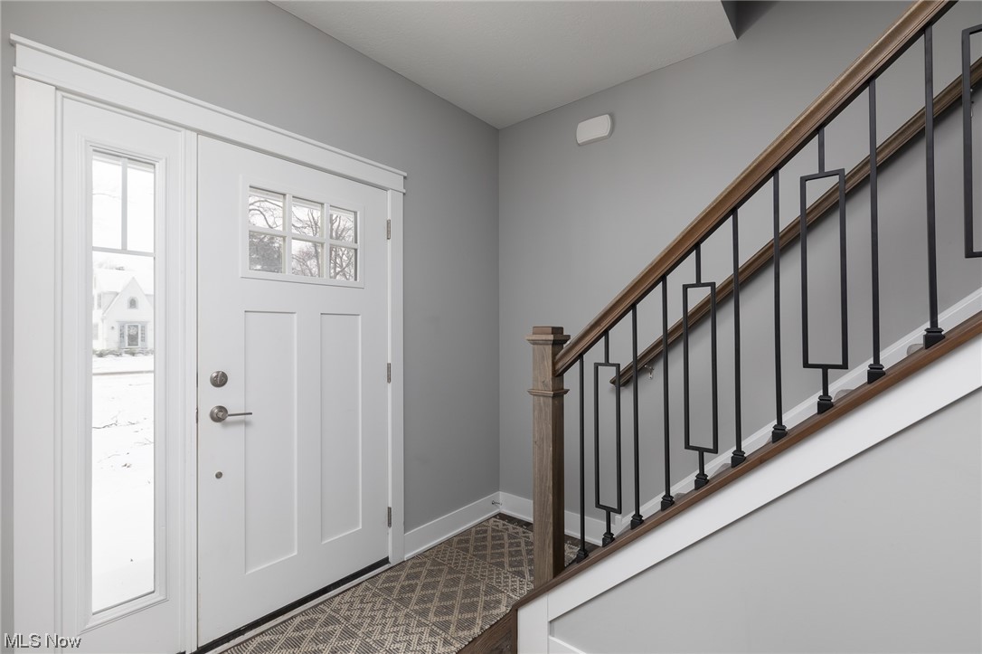 8211 Midland Road Mentor, OH 44060 - Photo 8 of 25