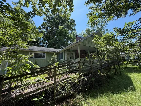 $225,000 | 738 Hiawassee Estates Drive, Hiawassee, GA 30546