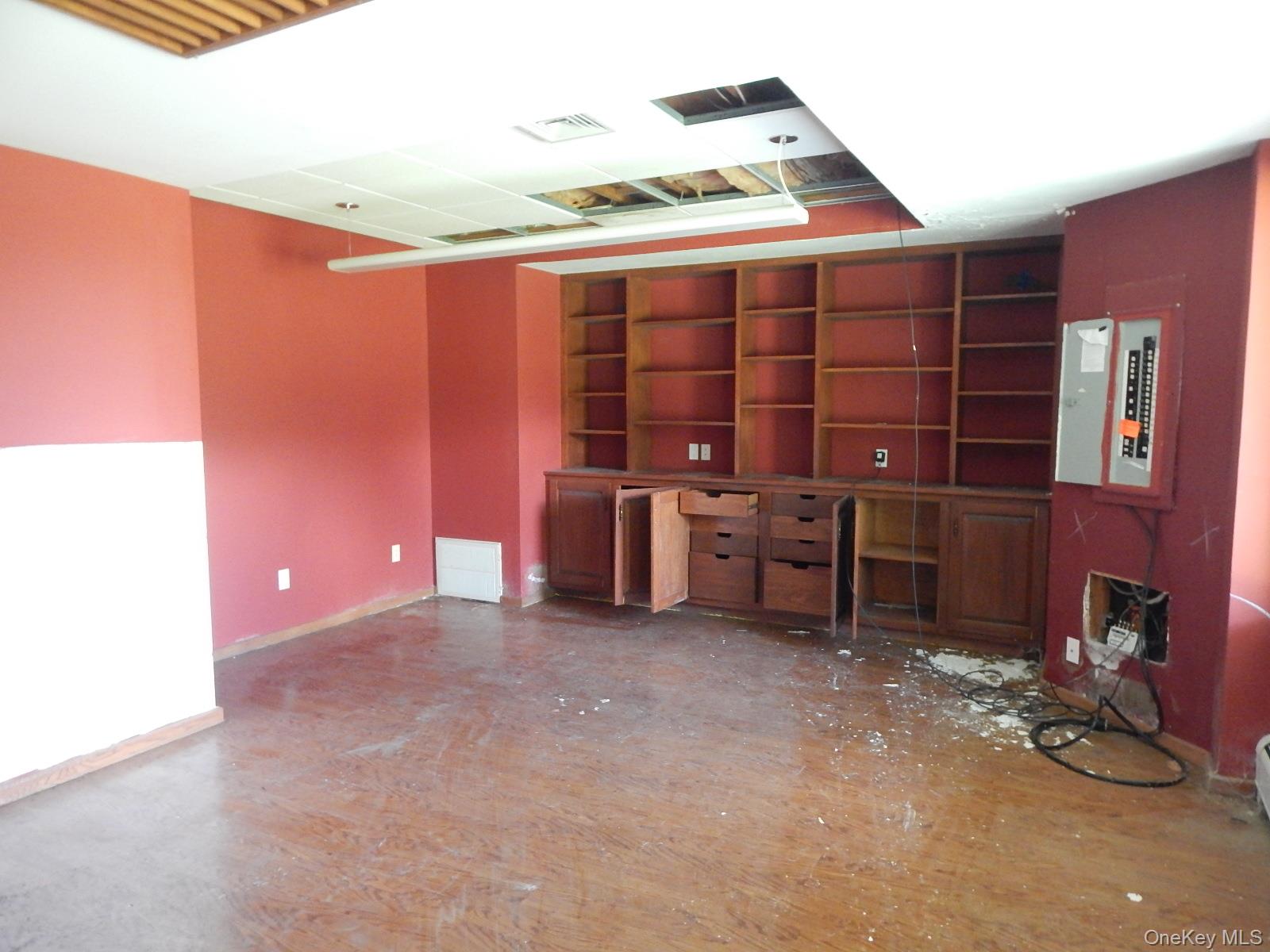 5 Eagle Head Road Cornwall-on-Hudson, NY 12520 - Photo 17 of 24 Unfurnished office with built in shelves with rear facing windows.