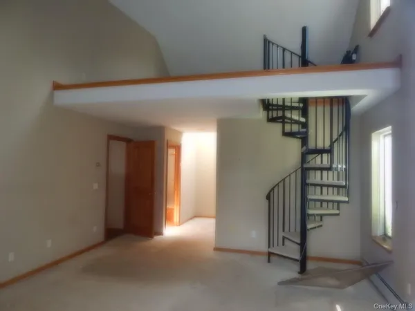 $575,000 | 5 Eagle Head Road, Cornwall-on-Hudson, NY 12520