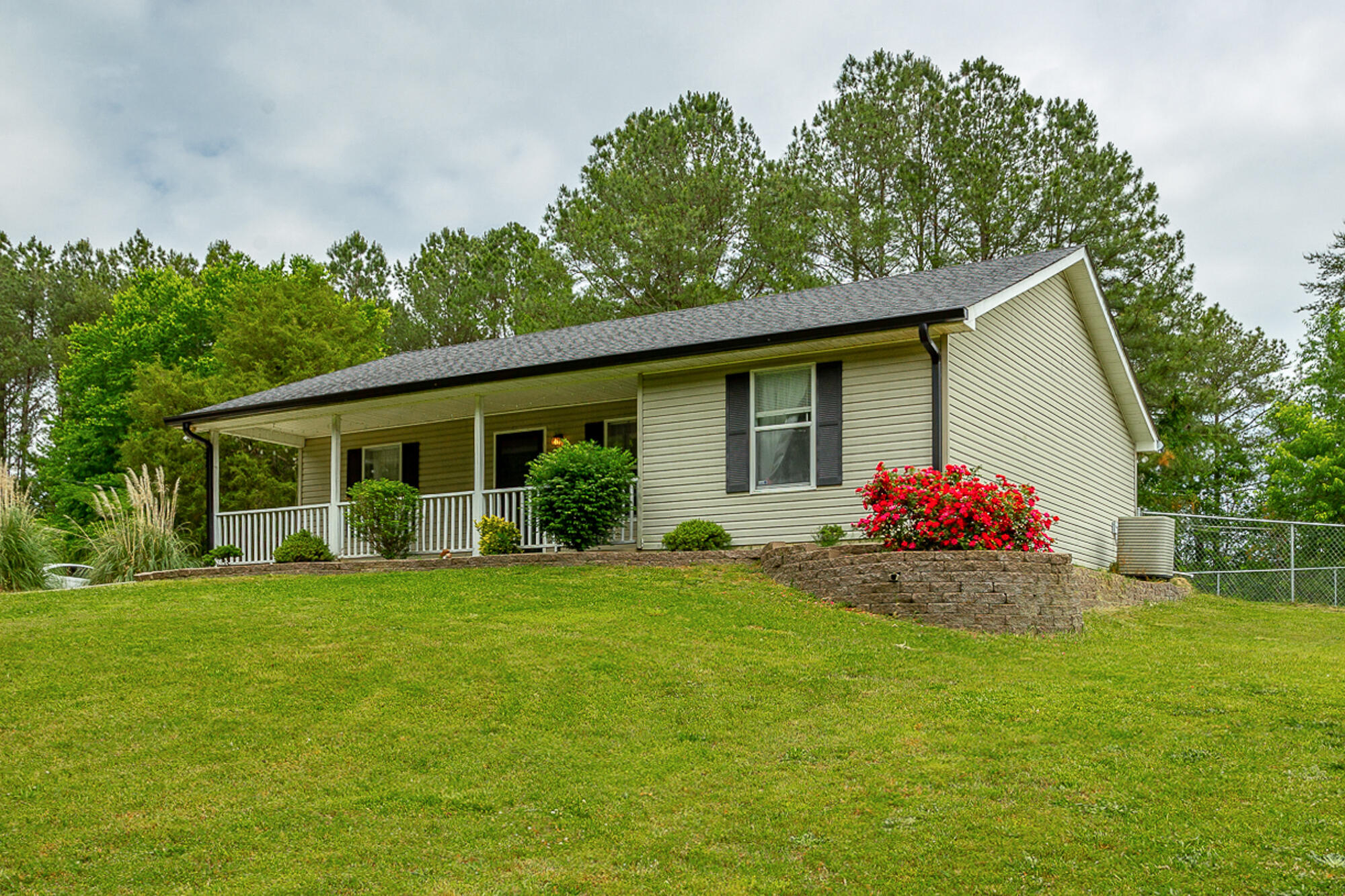1275 Vittetoe Road Chickamauga, GA 30707 - Photo 2 of 24 1275 Vittetoe Rd. HD-36