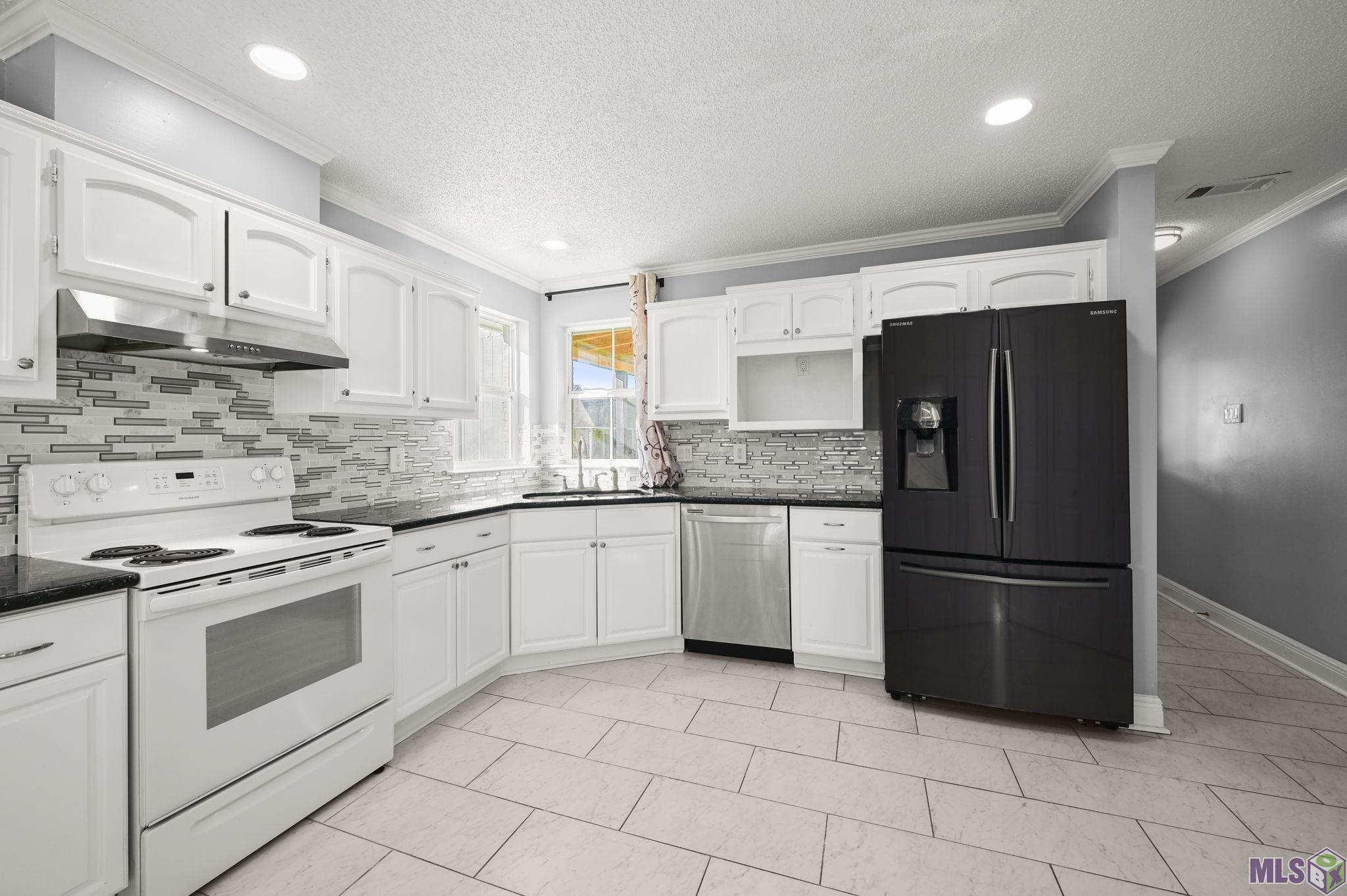 4405 Noble Cane Drive Baton Rouge, LA 70814 - Photo 6 of 24