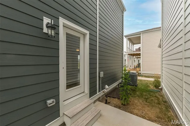 $350,000 | 136 Tiber Way, St. Charles, MO 63301