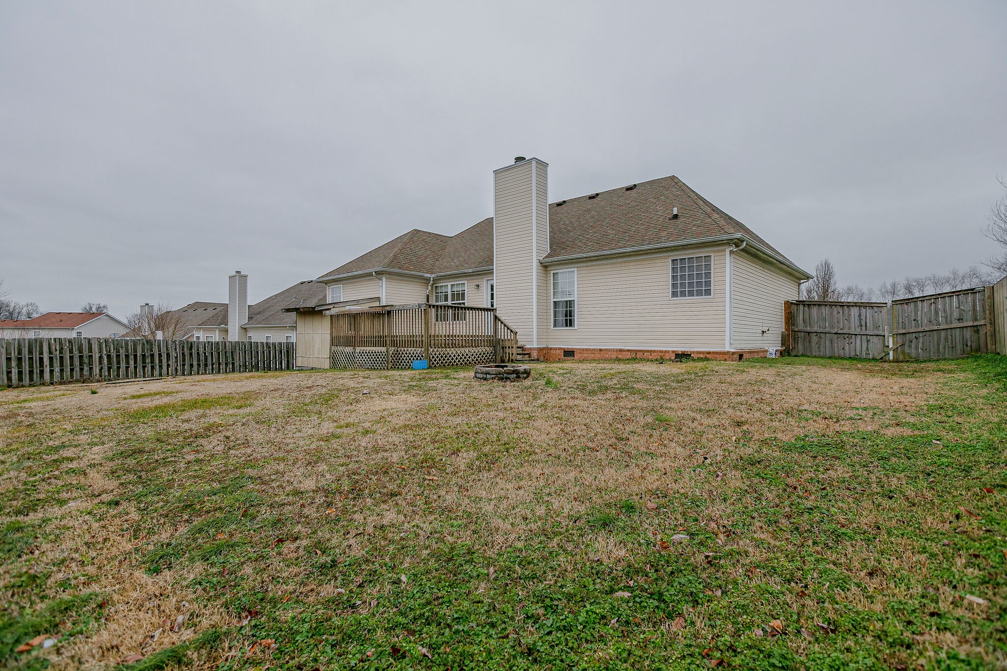 1905 Portway Road Spring Hill, TN 37174 - Photo 8 of 28 a house with trees in the background