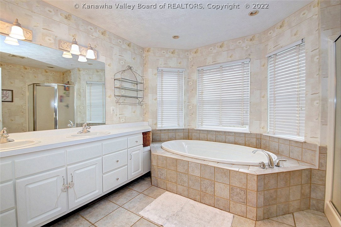 397 Peach Ridge Road Hurricane, WV 25526 - Photo 20 of 30 Gallery Image 20