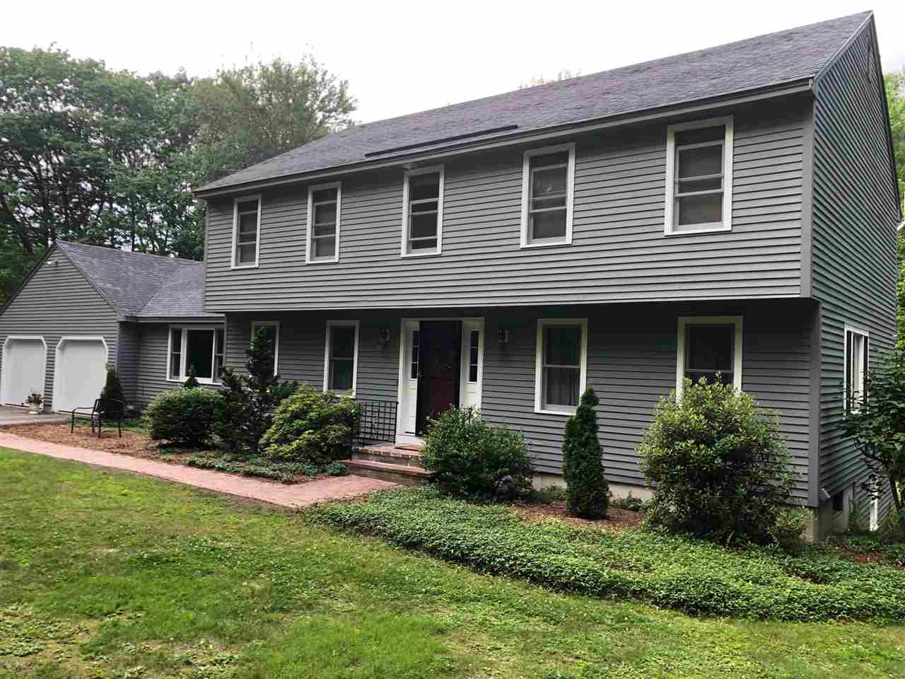 9 Wheeler Road Bow, NH 03304 - Photo 2 of 29