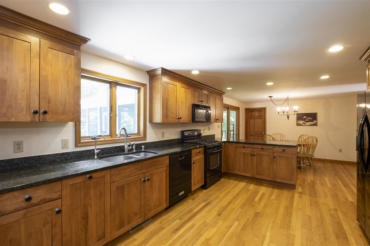 9 Wheeler Road Bow, NH 03304 - Photo 8 of 29