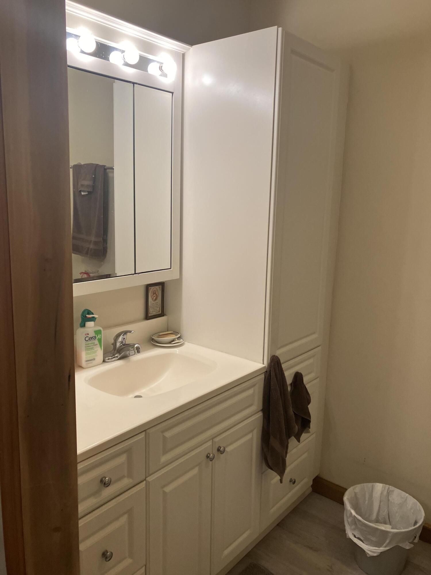 246 North Orchard Island Road, Unit 74 Russells Point, OH 43348 - Photo 8 of 17
