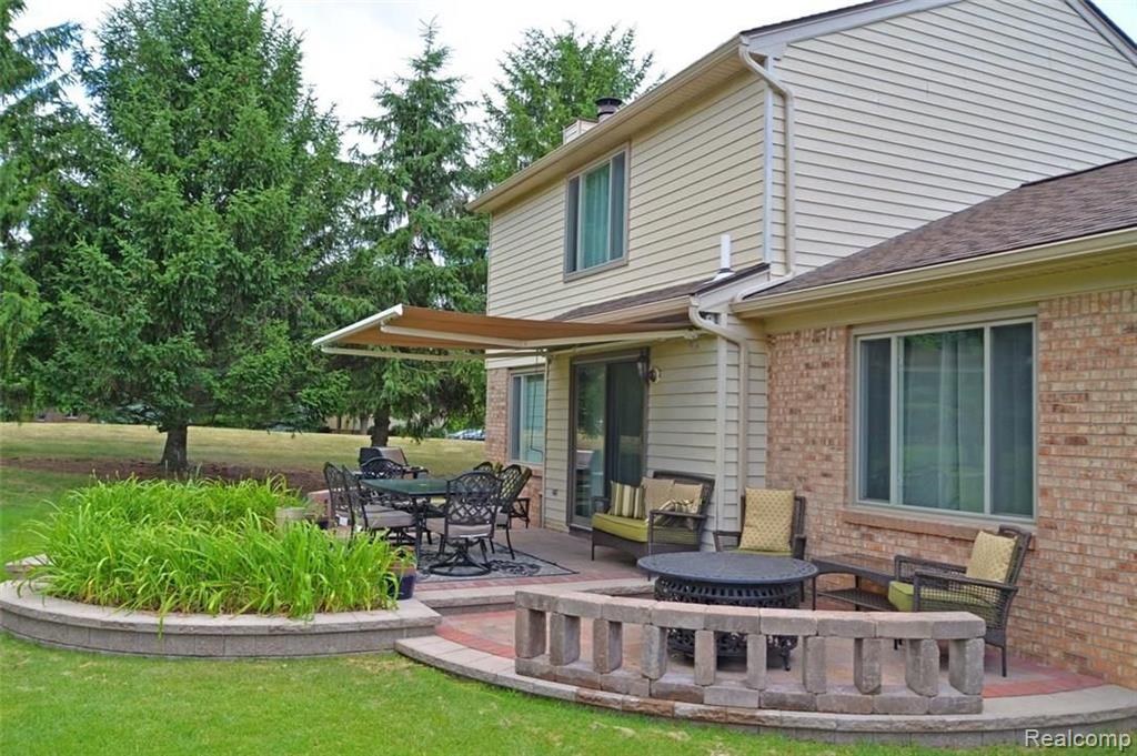 2154 Highsplint Drive Rochester Hills, MI 48307 - Photo 5 of 42