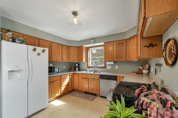 $440,000 | 487 Shackford Corner Road, Barnstead, NH 03225