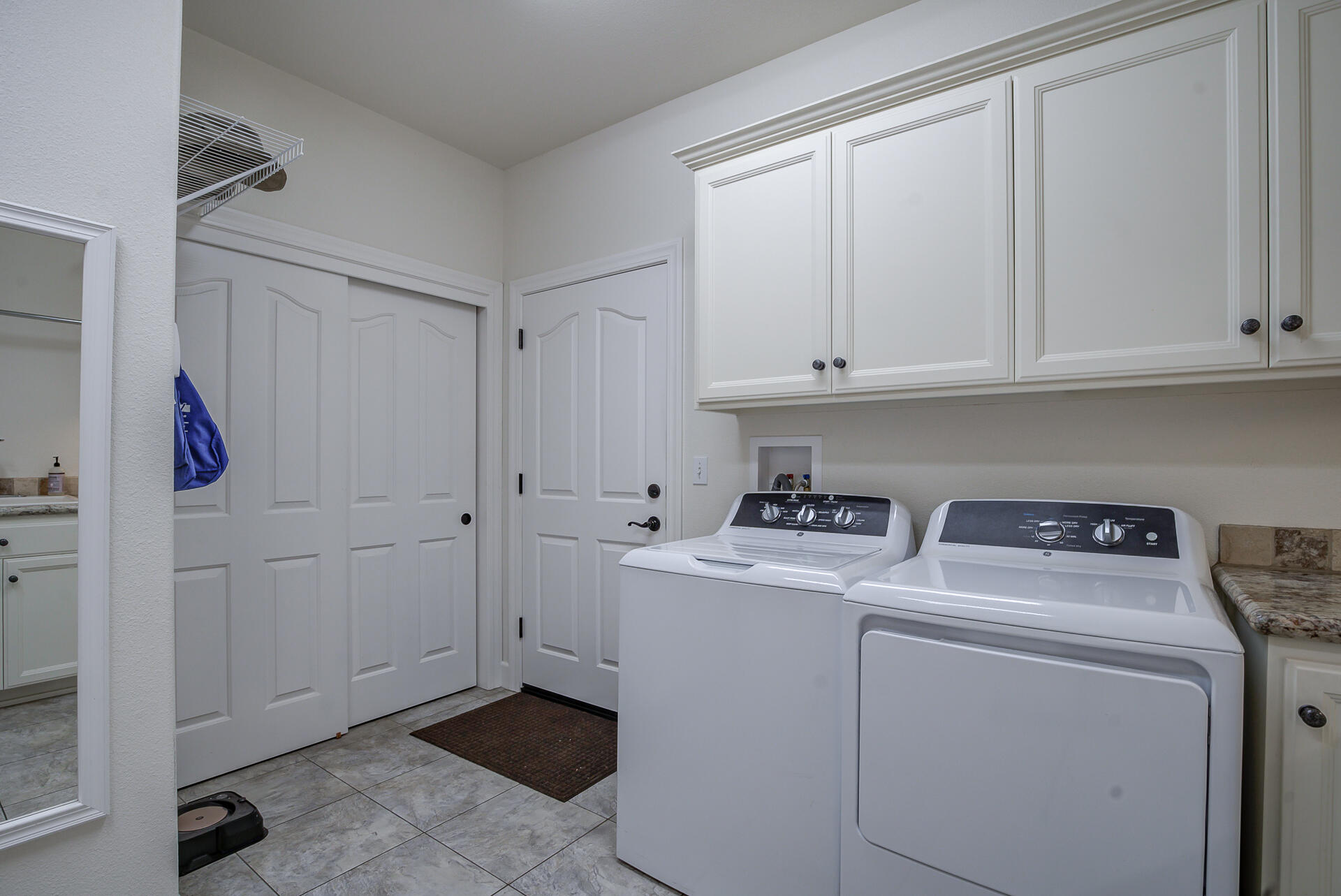 2000 Princeton Way Redding, CA 96003 - Photo 24 of 60 a room with storage and utility