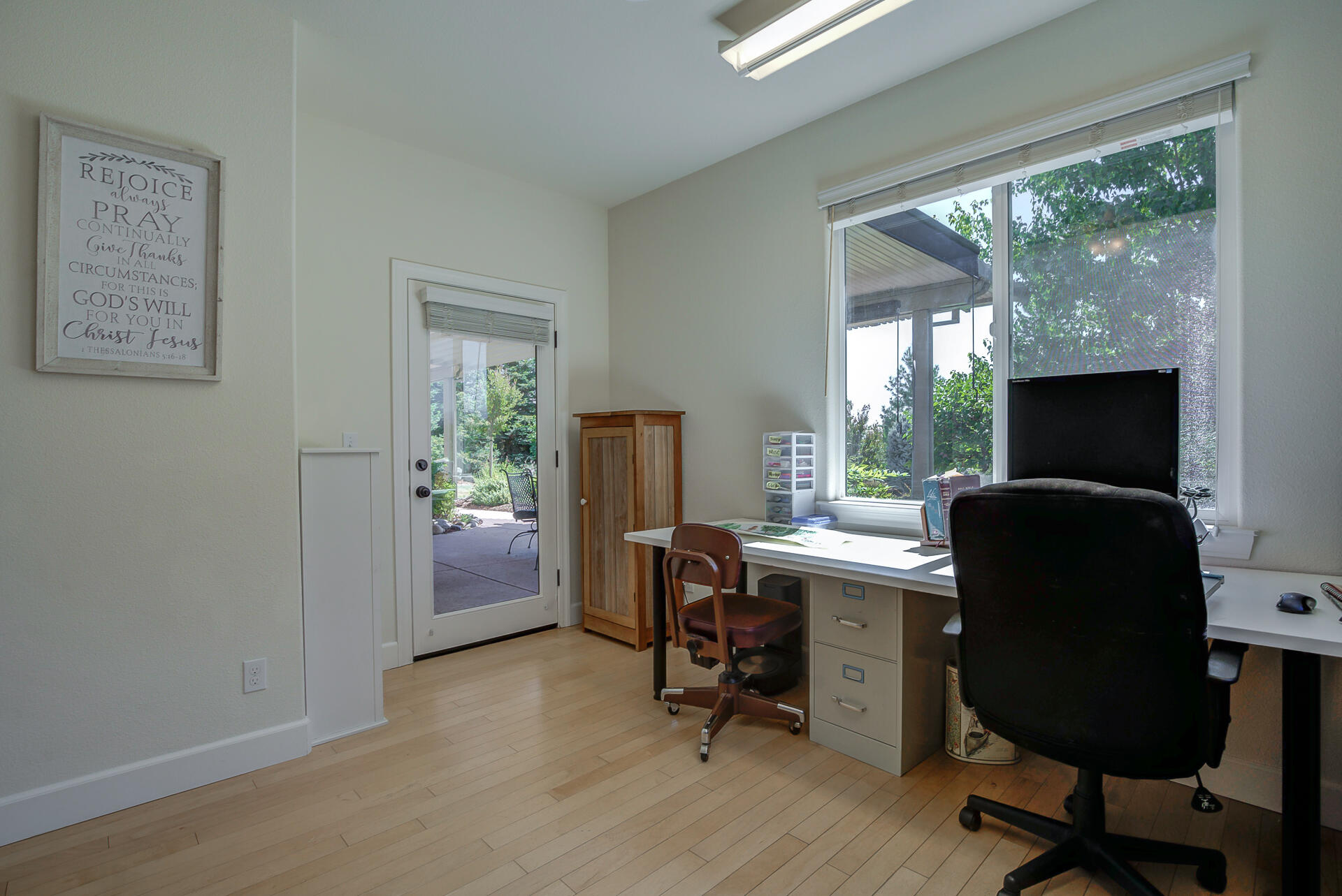 2000 Princeton Way Redding, CA 96003 - Photo 46 of 60 Princeton-45