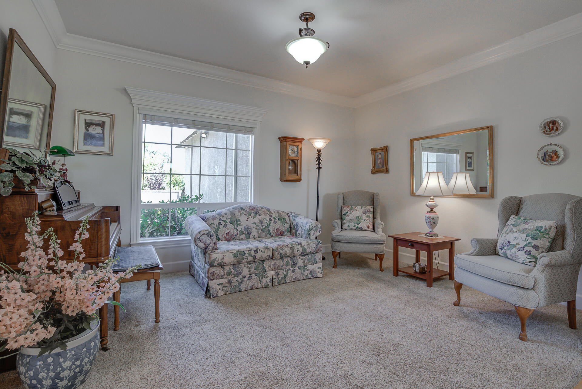 2000 Princeton Way Redding, CA 96003 - Photo 8 of 60 Princeton-3