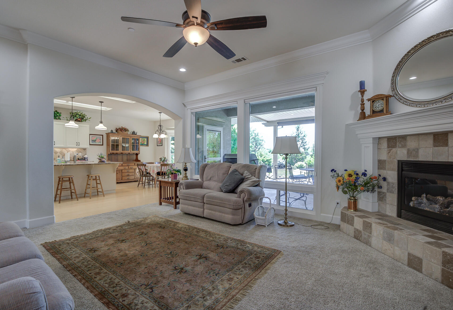 2000 Princeton Way Redding, CA 96003 - Photo 9 of 60 Princeton-6