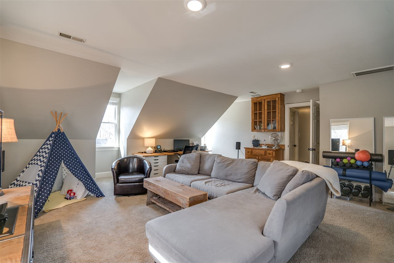 5624 North Hawthorne Way Raleigh, NC 27613 - Photo 22 of 25 Photo 22