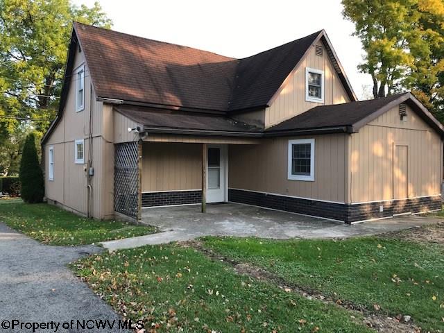 84 South Robert Stone Way Reedsville, WV 26547 - Photo 2 of 17 Gallery Image 2