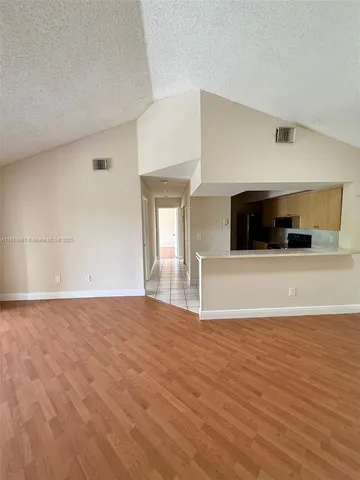 $2,300 | 18830 Northwest 57th Avenue, Unit 301, Hialeah, FL 33015