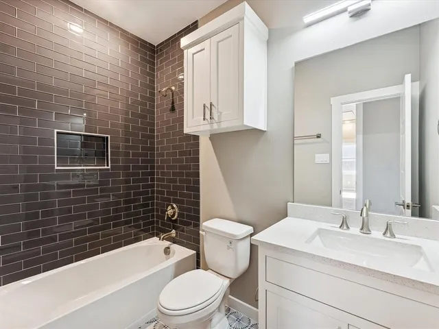 $3,500 | 914 St George Place, DeSoto, TX 75115